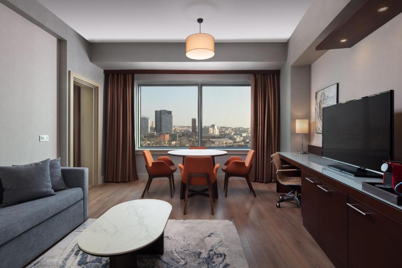 Delta Hotels By Marriott Istanbul West Kültér fotó