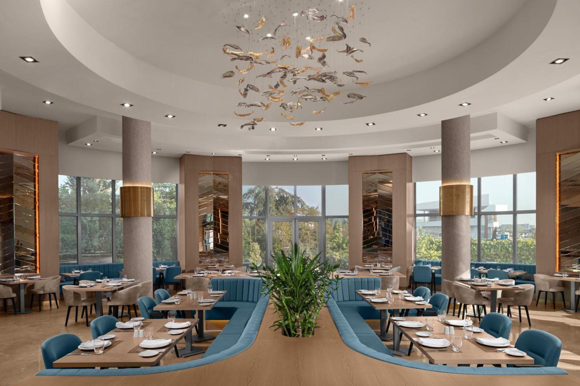 Delta Hotels By Marriott Istanbul West Kültér fotó