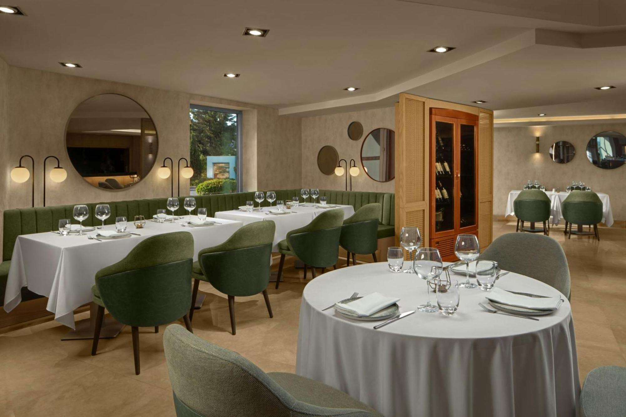 Delta Hotels By Marriott Istanbul West Kültér fotó